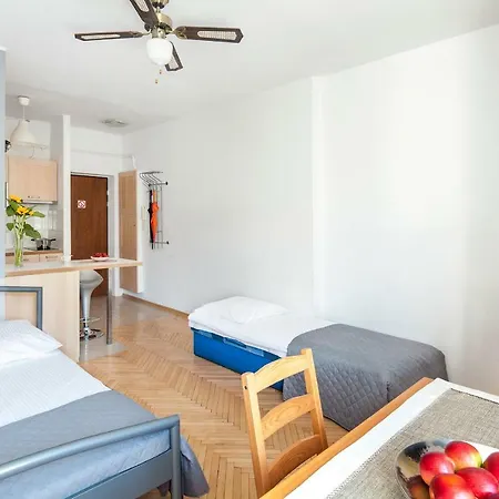 アパート Sleepy3city Abrahama46